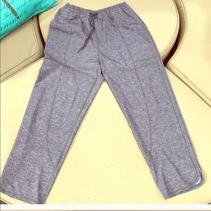 Lululemon size 4 ❤️💙💜💚